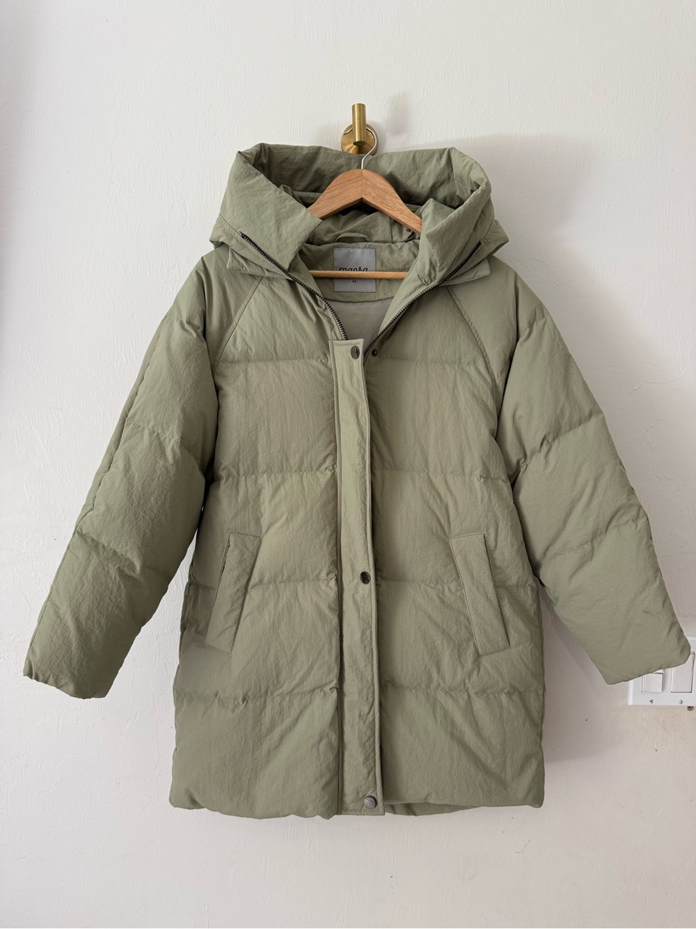 Women’s Hooded Long Puffer Coat in Sage Green
